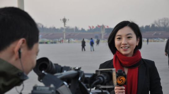 “拆掉村委會(huì)大門(mén)院墻建廣場(chǎng)&#32;修繕貧困戶院墻和房屋”